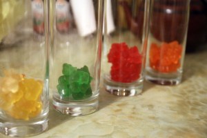 2011-vodka-gummy-bears 001