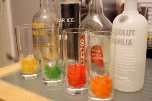 2011-vodka-gummy-bears 002