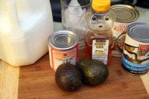 2014-avocado-shake 005