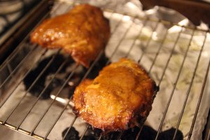 2015-honey-sriracha-chicken 039