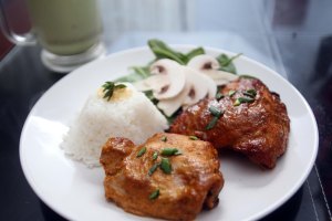 2015-honey-sriracha-chicken 049